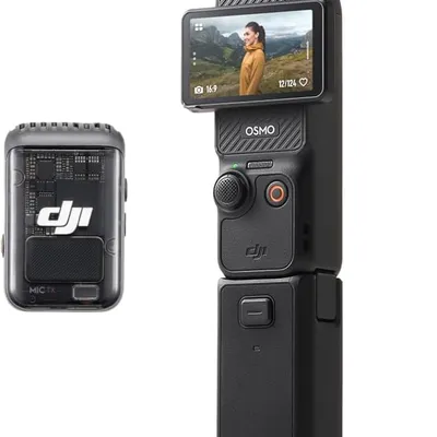 DJI Osmo Pocket 3 Creator Combo 4K 1-Inch CMOS Vlogging Camera
